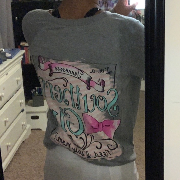 gray “southern tennessee girl” shirt - Picture 4 of 4